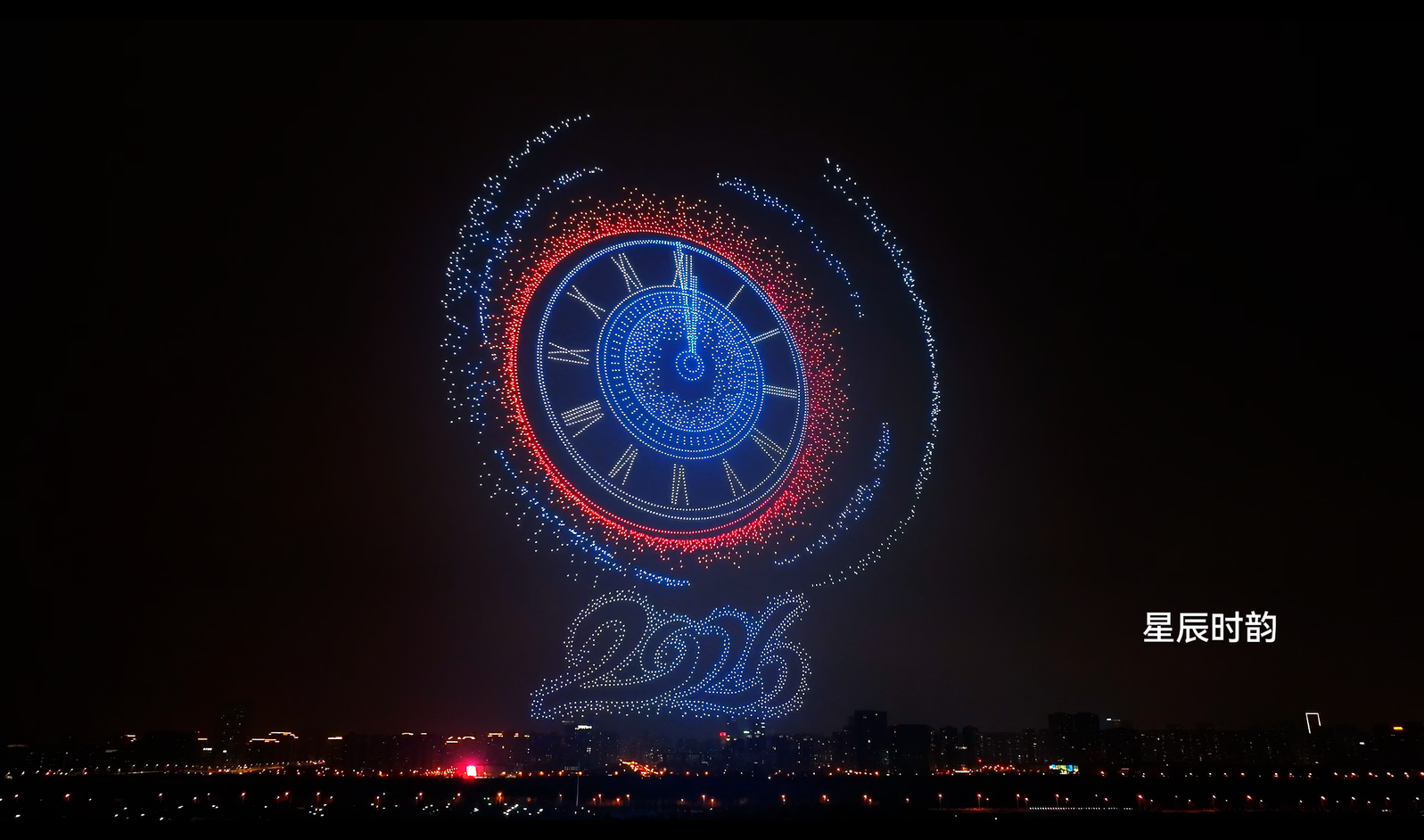 �����������������̤�����̣��ں����ر�Ӻ�����Ԫ��