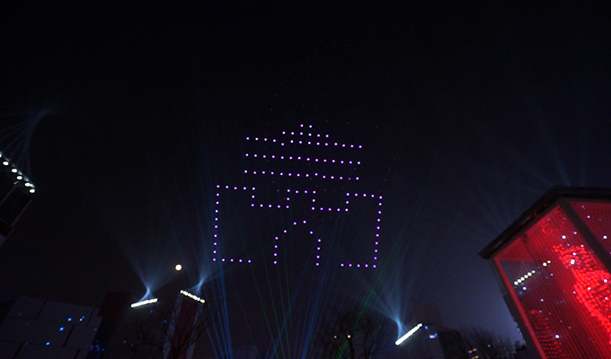 �ں��������