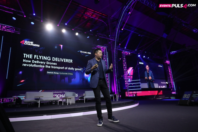 1555333160182283.png J9��Ѷ�Ž��״��ˡ�CMO���ݷ������ں����˻�����һվʽ����ƻ�